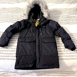 Columbia Marquam Peak Boys 8 Small Coat Parka Like New Black Gold Omni Heat